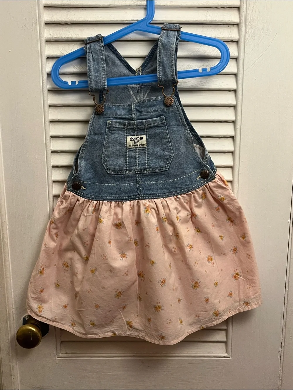 Oshkosh B'Gosh Toddler Girls Denim Floral Print Jumper Dress. Size 4T/4A.